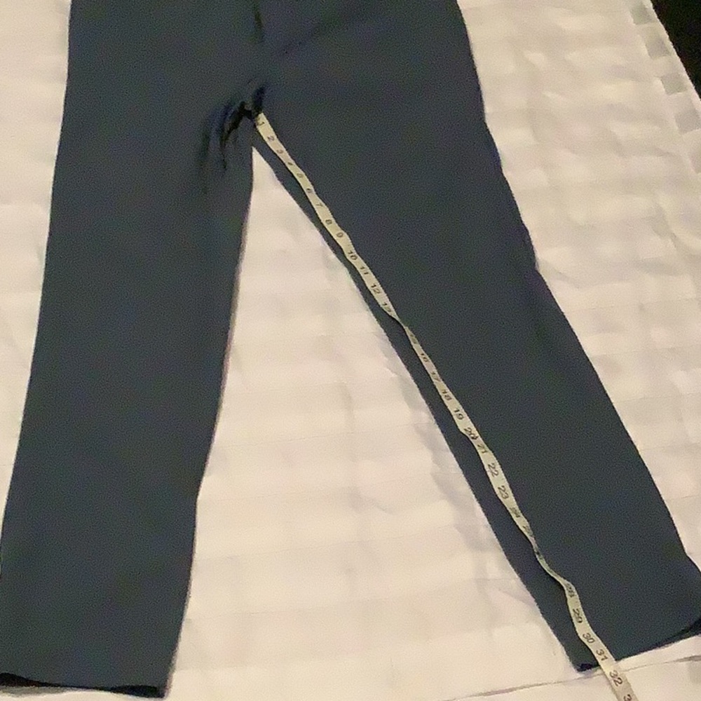 Lululemon men’s pants. MP32-45